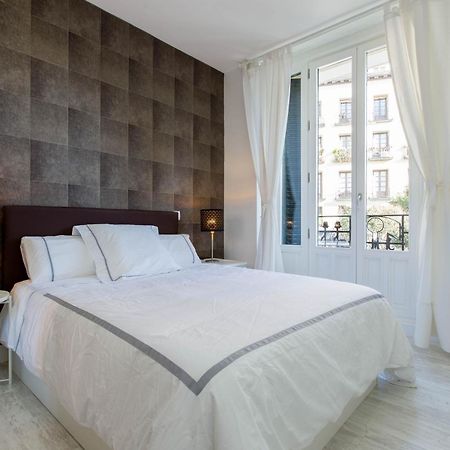 Апартаменти Bookinmadrid Com - Cascorro Sq 18 Pax Екстер'єр фото