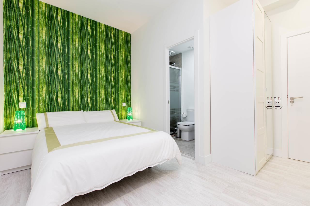 Апартаменти Bookinmadrid Com - Cascorro Sq 18 Pax Екстер'єр фото